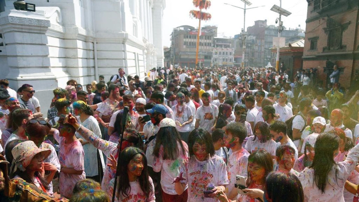 holi 21678092144.jpg